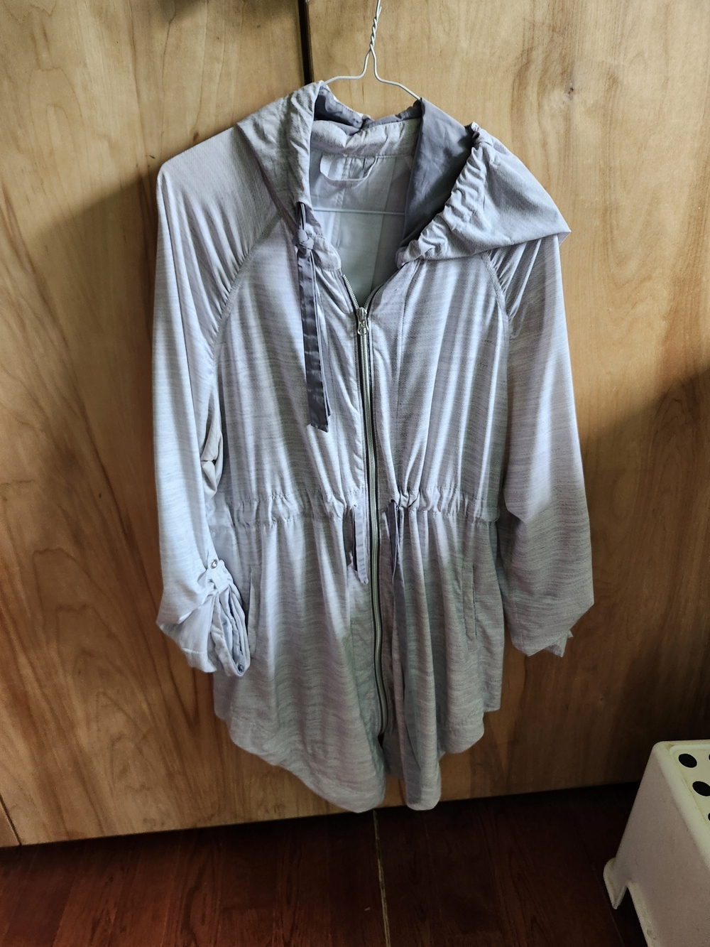 lululemon athletica Light Gray Hooded Drawstring Jacket